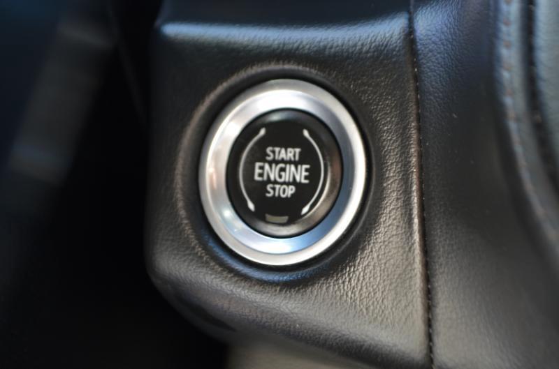 Chevrolet Suburban LT 4WD 2021