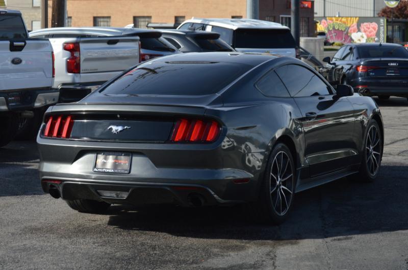 Ford Mustang EcoBoost Coupe 2016