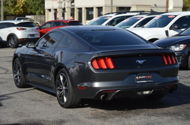 Ford Mustang EcoBoost Coupe 2016