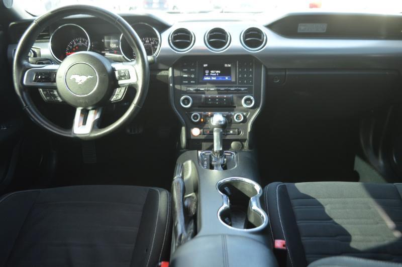 Ford Mustang EcoBoost Coupe 2016