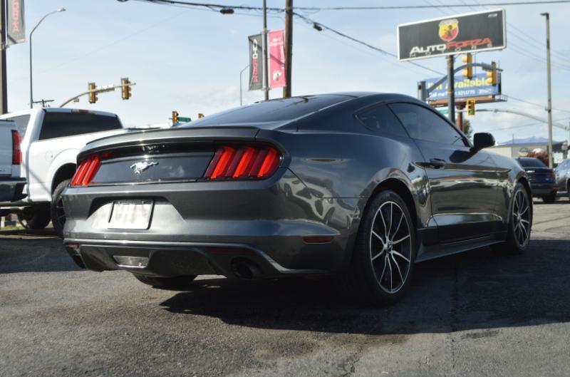 Ford Mustang EcoBoost Coupe 2016