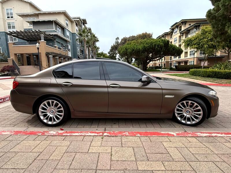 BMW 5-Series 550i 2015 BMW 5-Series 550i 2015