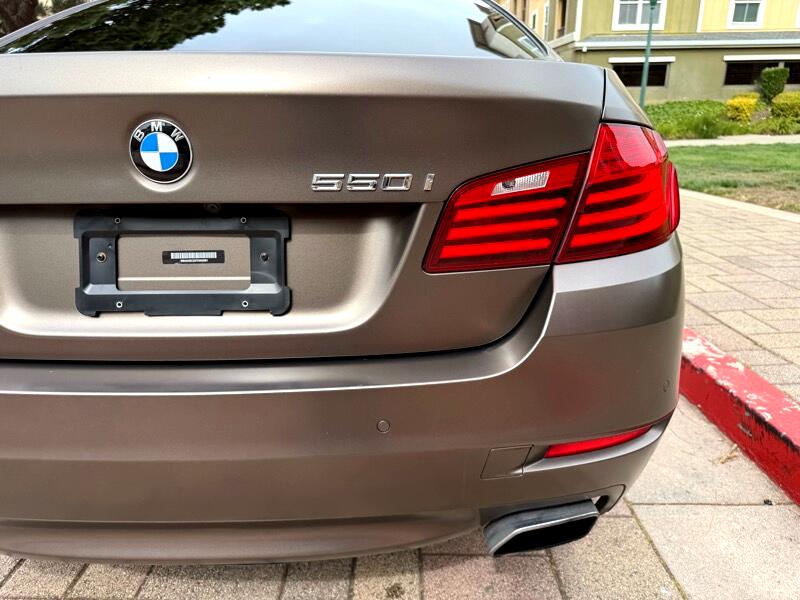 BMW 5-Series 550i 2015 BMW 5-Series 550i 2015