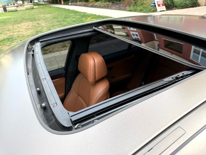 BMW 5-Series 550i 2015 BMW 5-Series 550i 2015
