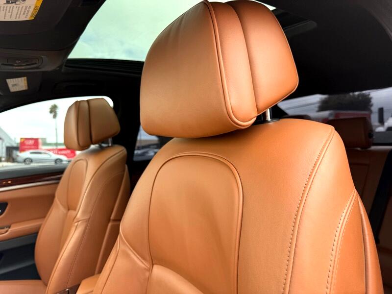 BMW 5-Series 550i 2015 BMW 5-Series 550i 2015