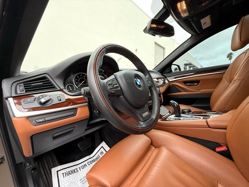 BMW 5-Series 550i 2015 BMW 5-Series 550i 2015