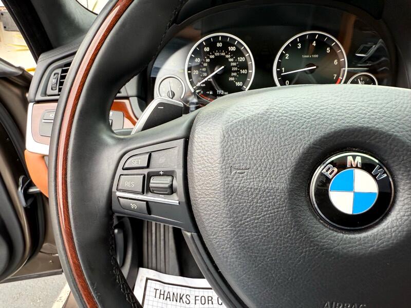 BMW 5-Series 550i 2015 BMW 5-Series 550i 2015