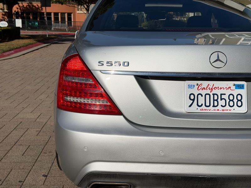 Mercedes-Benz S-Class S550 2010