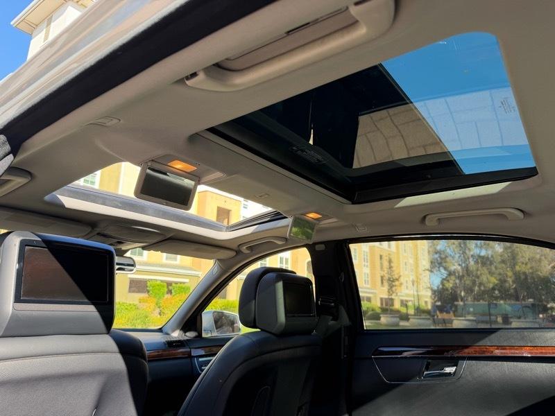 Mercedes-Benz S-Class S550 2010