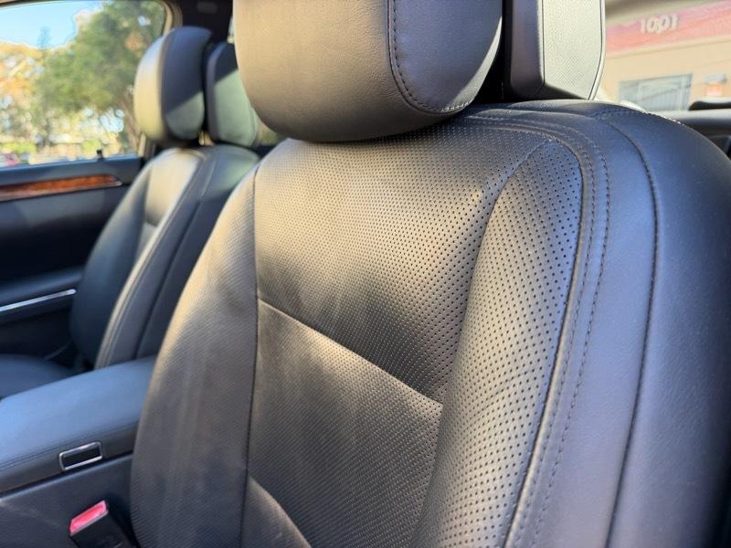 Mercedes-Benz S-Class S550 2010