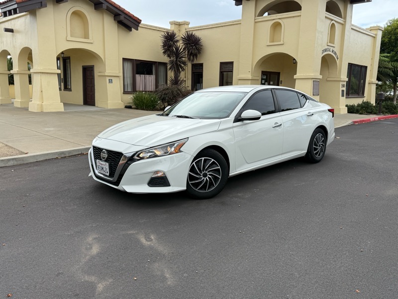 2020 Nissan Altima 2.5 S photo 2