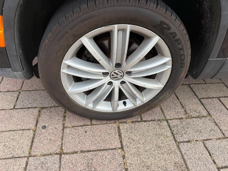 Volkswagen Tiguan SE 4Motion 2014