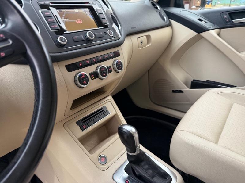 Volkswagen Tiguan SE 4Motion 2014