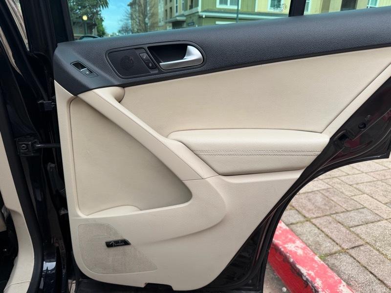 Volkswagen Tiguan SE 4Motion 2014