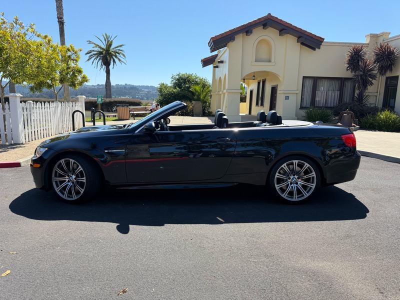 BMW M3 Convertible 2011
