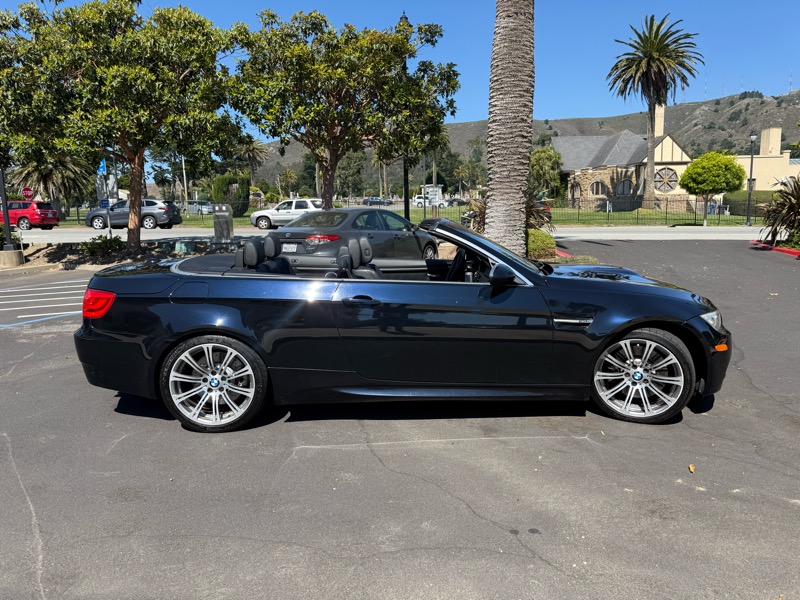BMW M3 Convertible 2011
