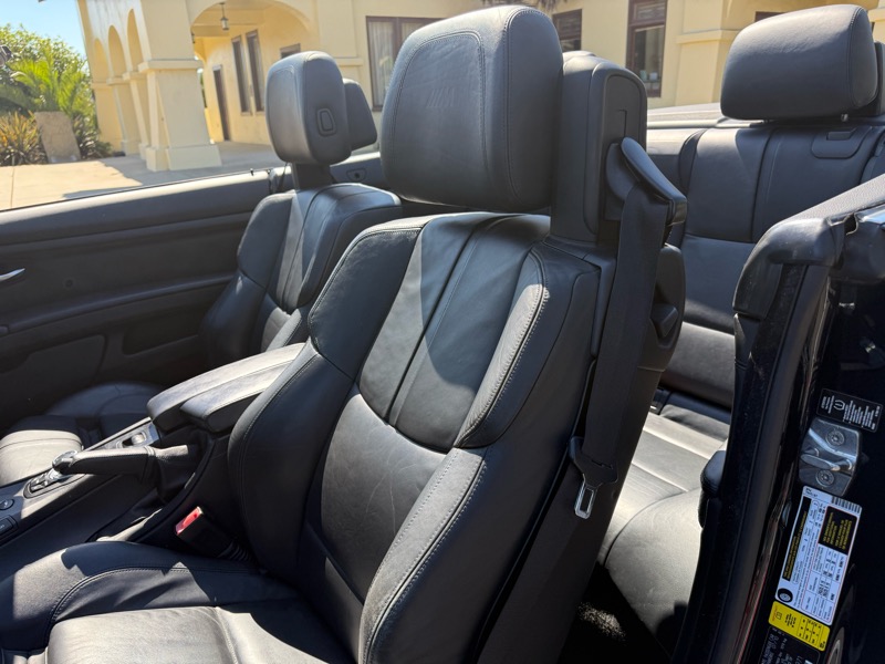 BMW M3 Convertible 2011