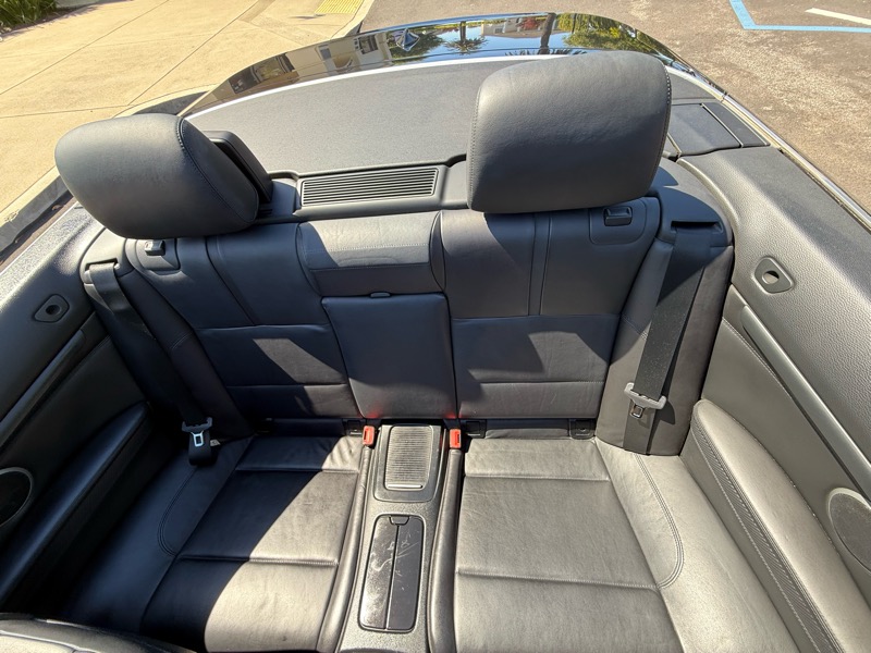 BMW M3 Convertible 2011