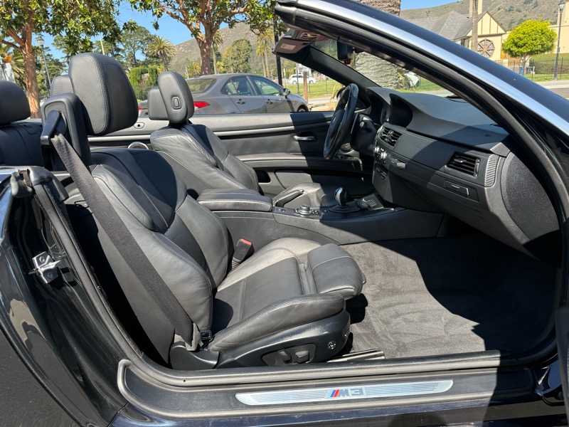 BMW M3 Convertible 2011