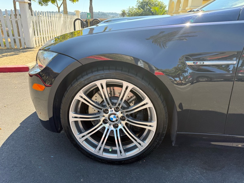 BMW M3 Convertible 2011