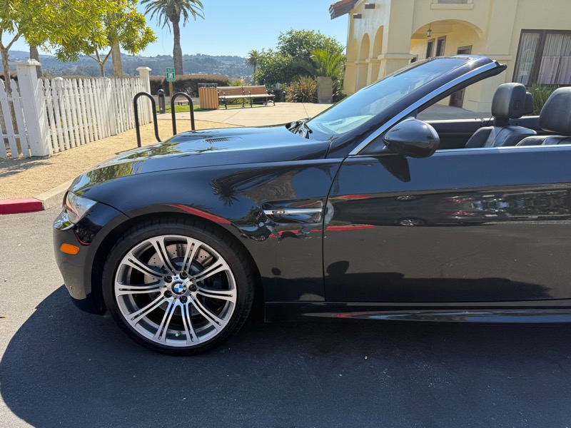 BMW M3 Convertible 2011
