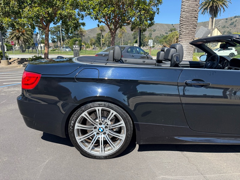 BMW M3 Convertible 2011