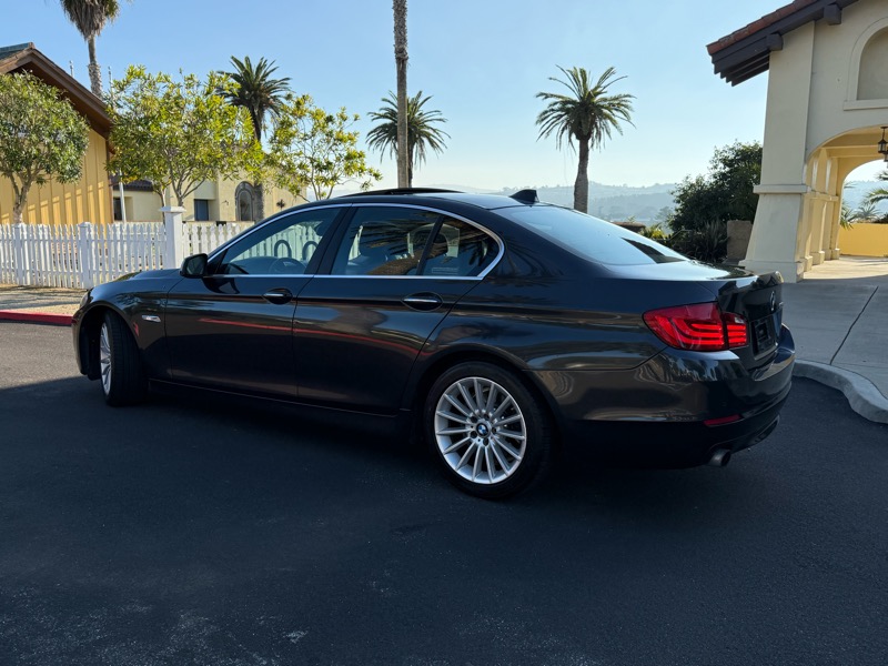 BMW 5-Series 535i 2012