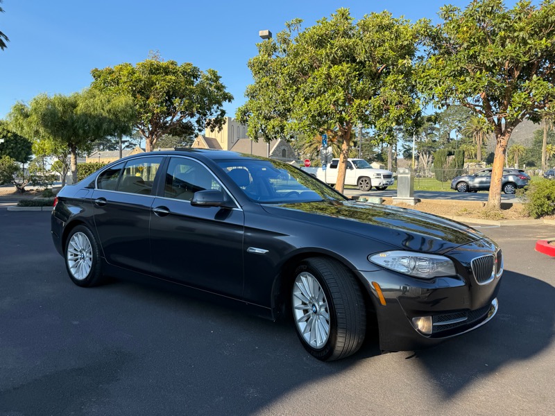 BMW 5-Series 535i 2012