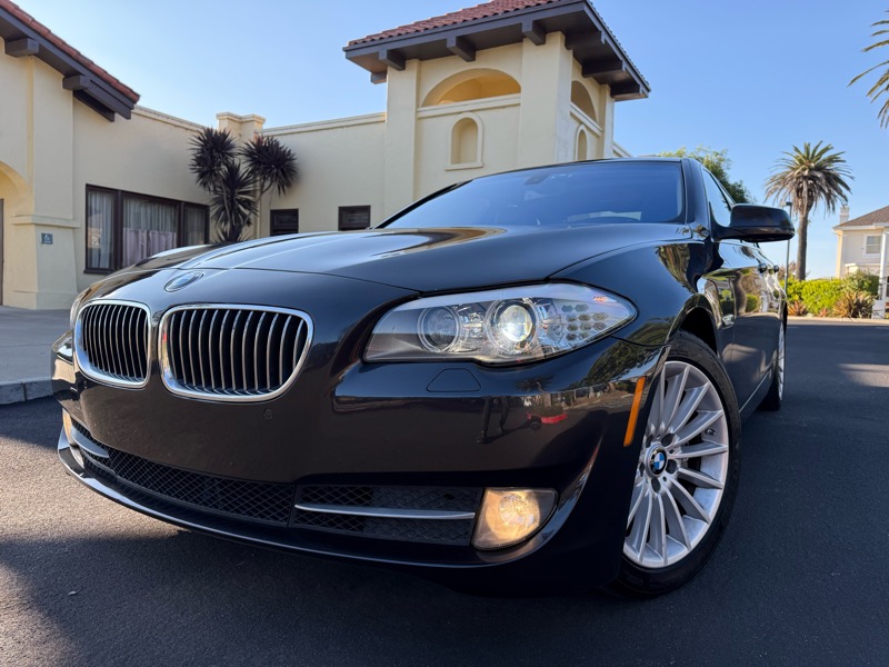 BMW 5-Series 535i 2012