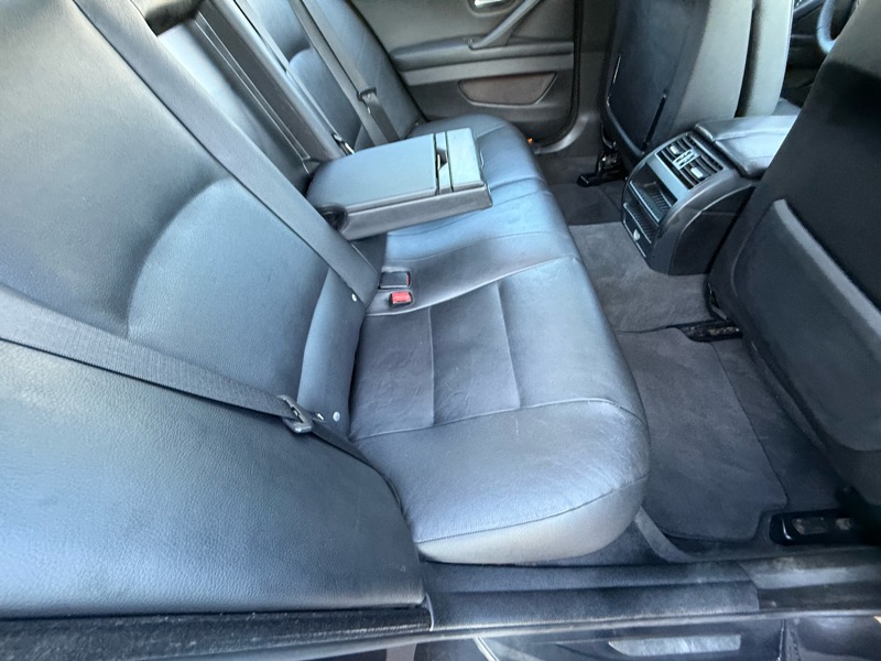 BMW 5-Series 535i 2012