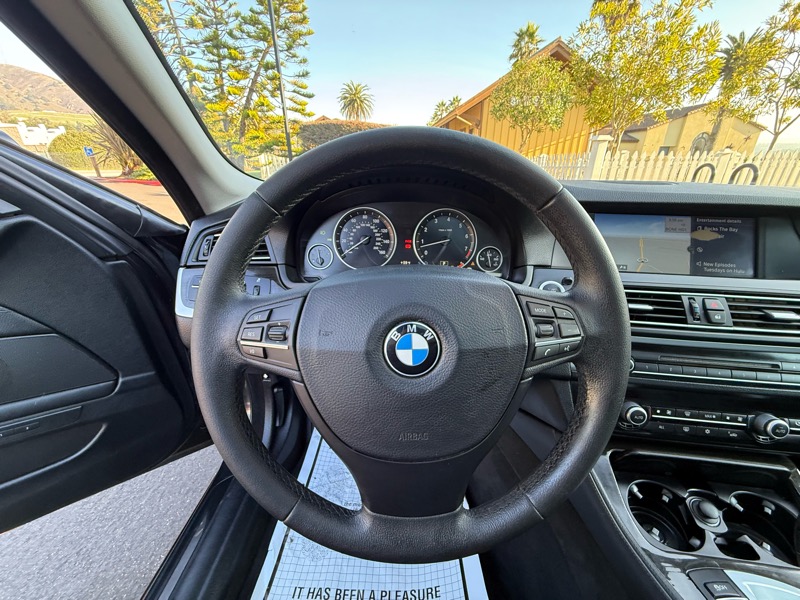 BMW 5-Series 535i 2012
