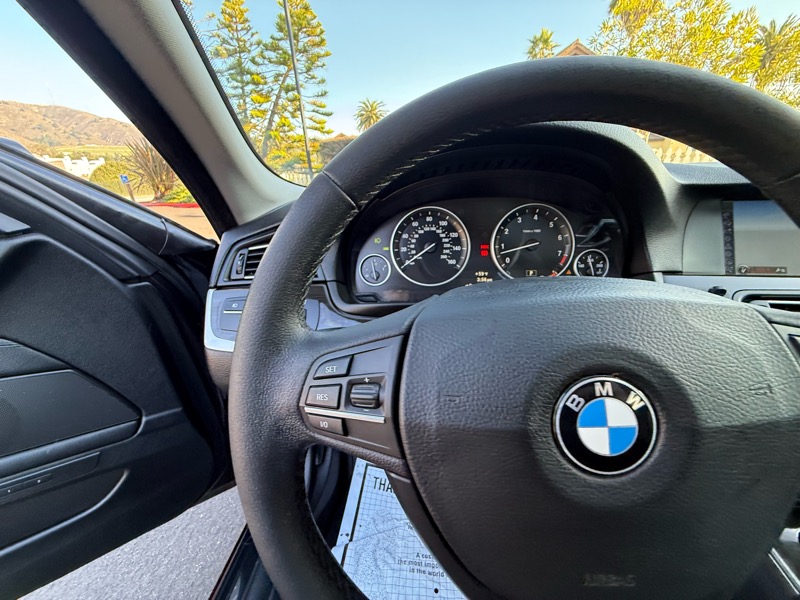 BMW 5-Series 535i 2012