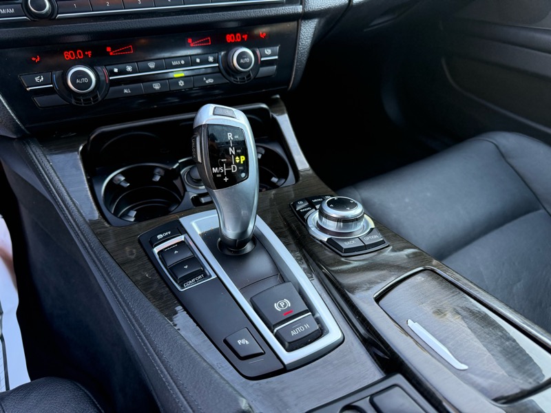 BMW 5-Series 535i 2012