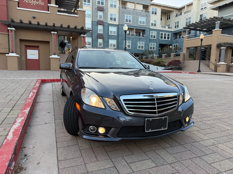 Mercedes-Benz E-Class E550 Sedan 2010