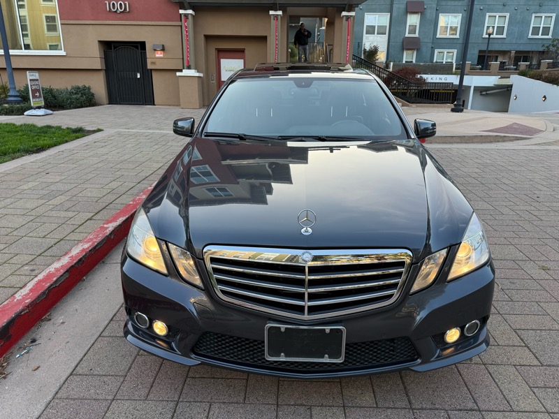 Mercedes-Benz E-Class E550 Sedan 2010