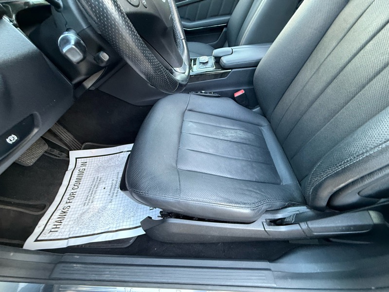 Mercedes-Benz E-Class E550 Sedan 2010