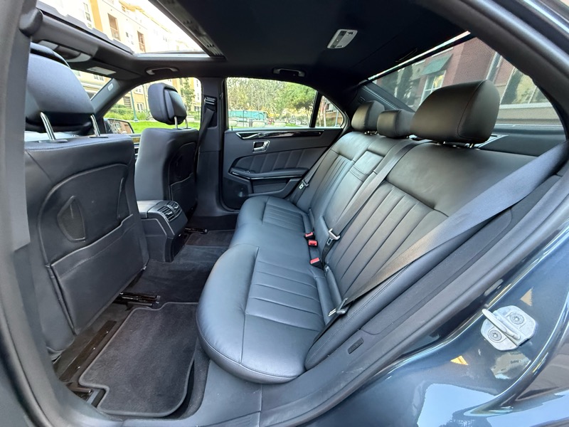 Mercedes-Benz E-Class E550 Sedan 2010