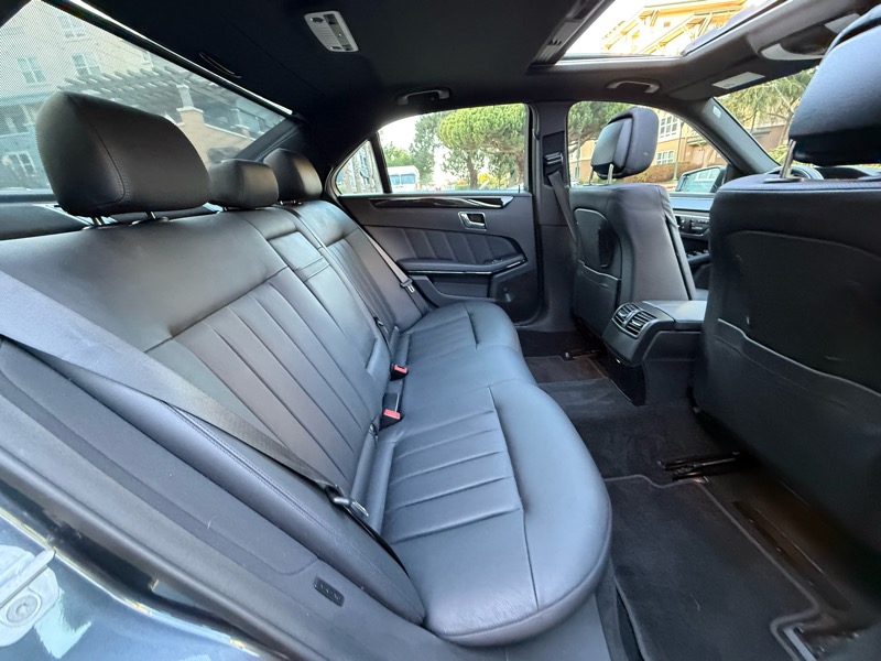 Mercedes-Benz E-Class E550 Sedan 2010