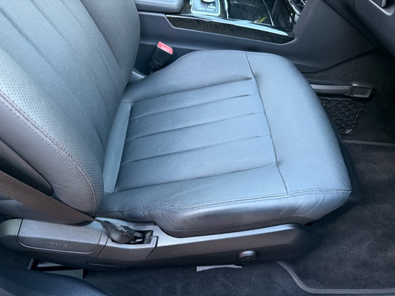 Mercedes-Benz E-Class E550 Sedan 2010