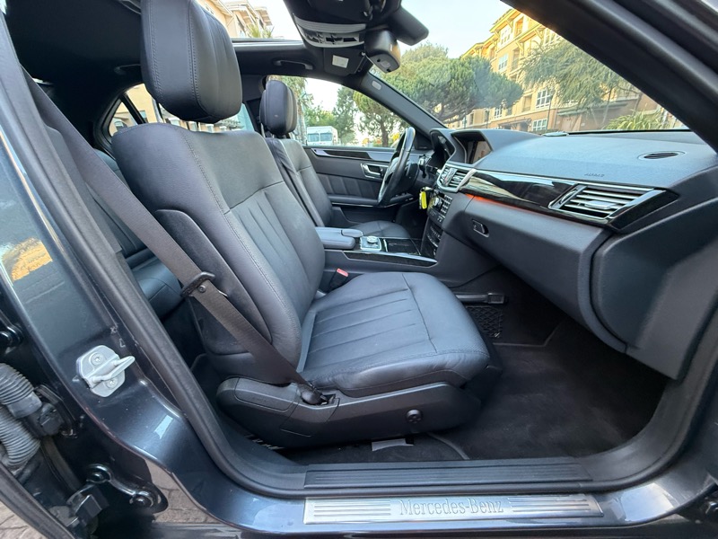 Mercedes-Benz E-Class E550 Sedan 2010