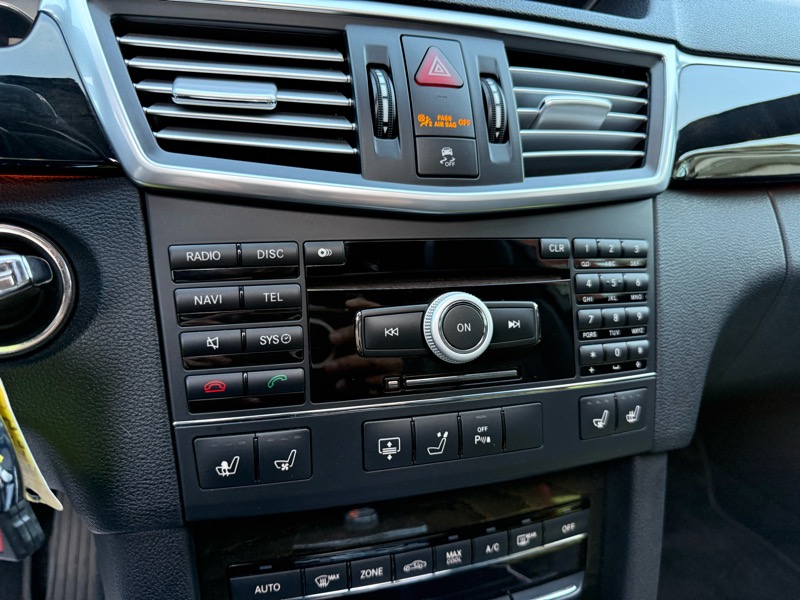 Mercedes-Benz E-Class E550 Sedan 2010