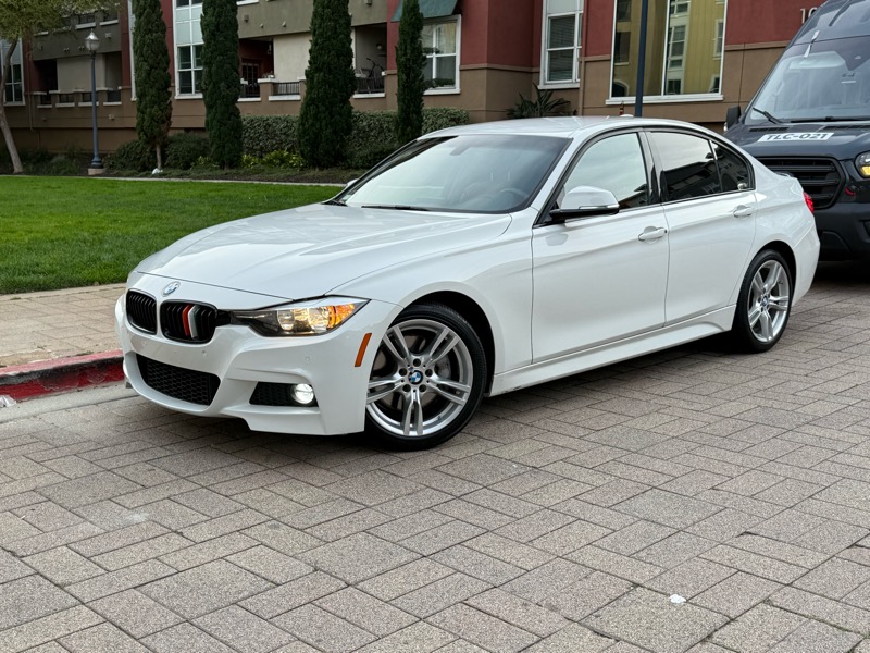 BMW 3-Series 330i SULEV Sedan 2017