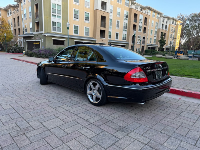 Mercedes-Benz E-Class E550 Sedan 2009