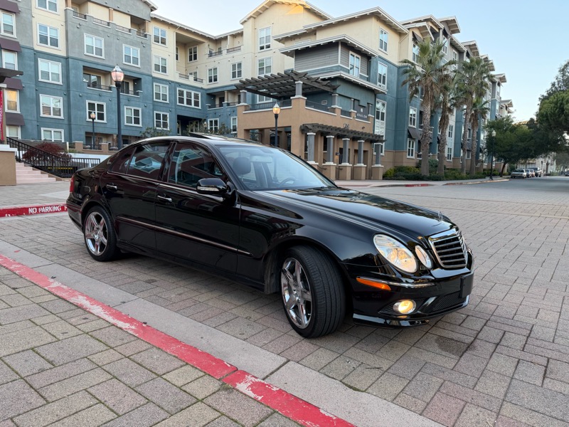Mercedes-Benz E-Class E550 Sedan 2009