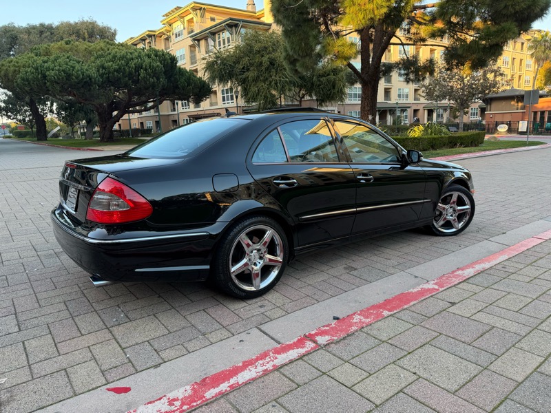Mercedes-Benz E-Class E550 Sedan 2009