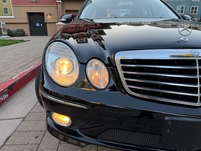 Mercedes-Benz E-Class E550 Sedan 2009