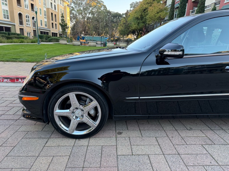 Mercedes-Benz E-Class E550 Sedan 2009