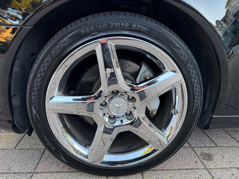 Mercedes-Benz E-Class E550 Sedan 2009