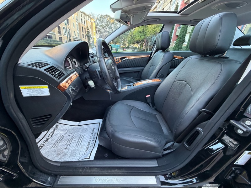 Mercedes-Benz E-Class E550 Sedan 2009