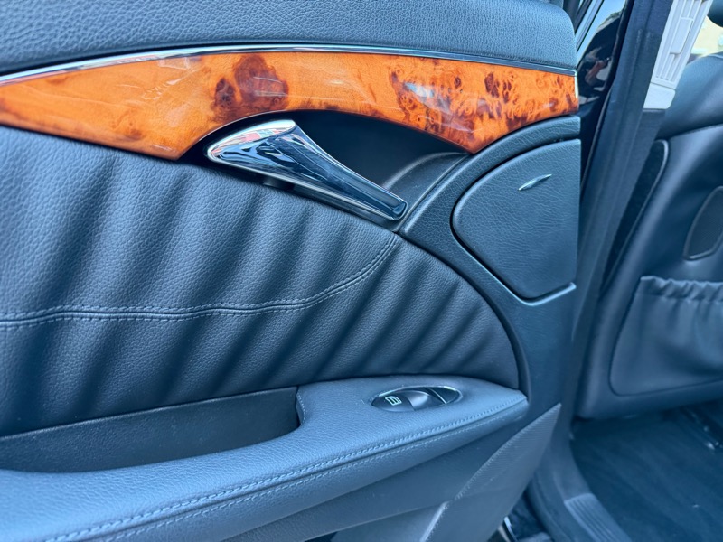 Mercedes-Benz E-Class E550 Sedan 2009